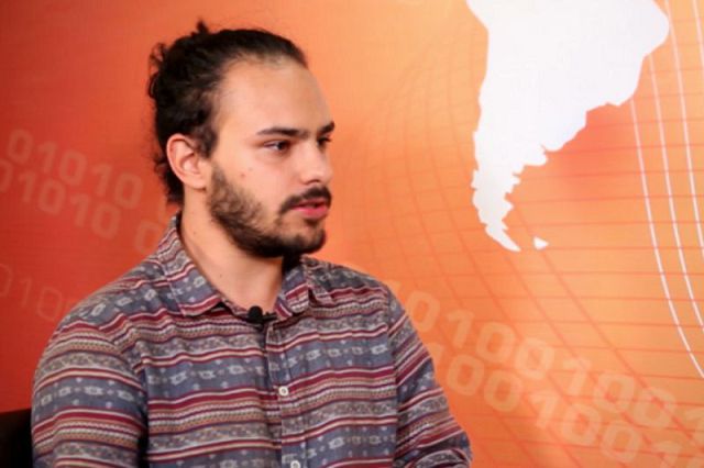 Egresso participa Bienal Design Gráfico 