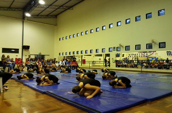 Festival marca encerramento das aulas de Ginástica Artística