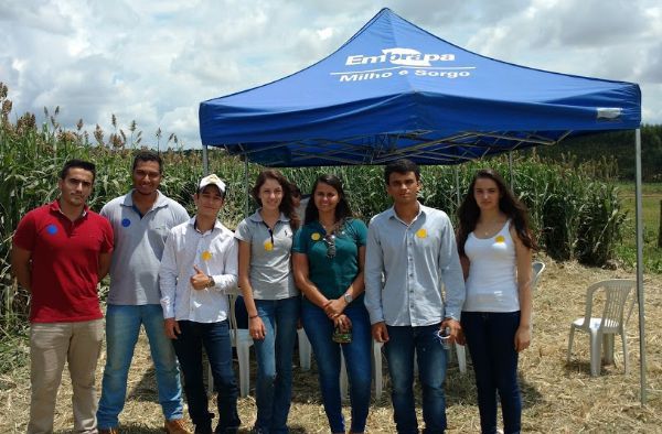 Alunos de Agronomia participam de Seminário em Sete Lagoas 