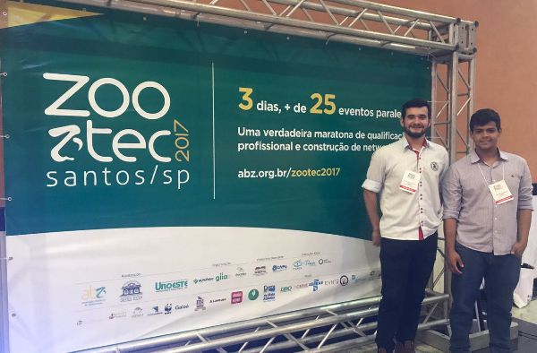 Alunos de Zootecnia apresentam trabalhos no ZOOTEC em Santos