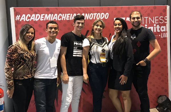 Alunos de Educação Física participam de evento sobre Marketing Digital Fitness