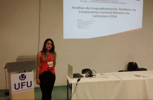 Aluna de Engenharia Elétrica participa de Conferência de Estudos