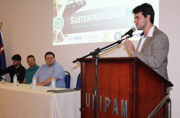 Acontece no UNIPAM Semana Acadêmica de Engenharia Ambiental e Sanitária 