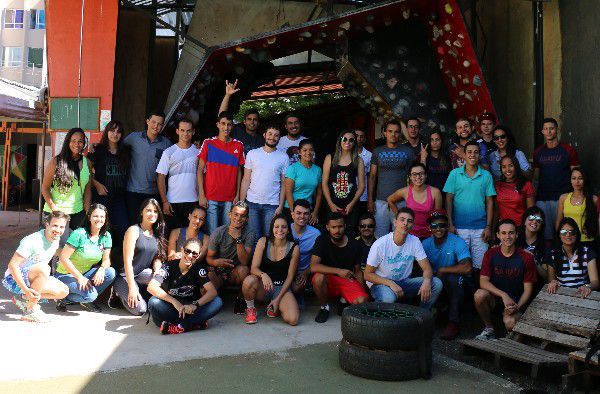 Alunos de Educação Física visitam Vertical Escalada