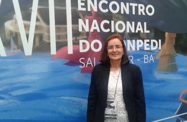 Professora do UNIPAM participa de Encontro Nacional na Bahia