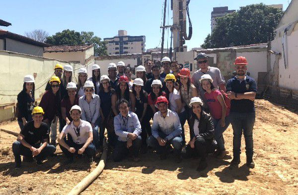 Alunos de Engenharia Civil realizam visita técnica