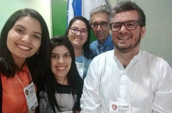 Professor e alunos de Psicologia participam de evento sobre envelhecimento