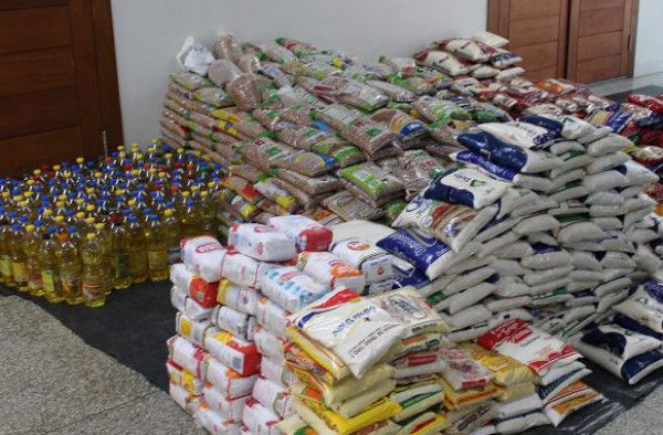 UNIPAM fará a entrega de 4 toneladas de alimentos 