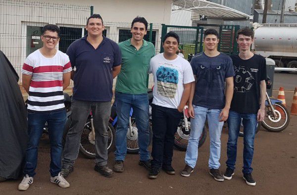 Alunos de Engenharia Mecânica visitam Agroceres