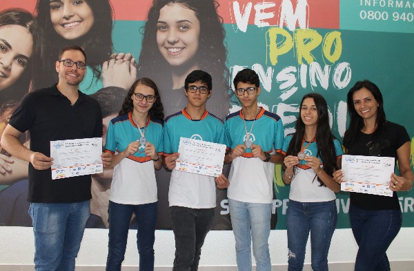 Alunos do Ensino Médio UNIPAM conquistam medalhas na Olimpíada Brasileira de Astronomia e Astronáutica 