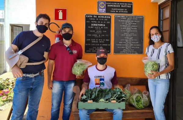 Alunos de Agronomia desenvolvem projeto de implantação de hortas beneficentes