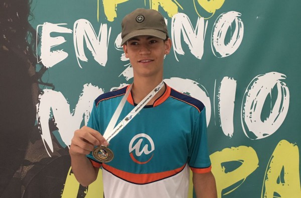 Aluno do Colégio Universitário é finalista de Campeonato Pan-Americano de BMX 