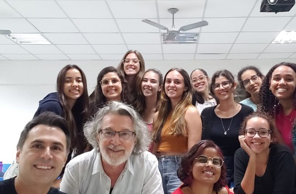 Professor de Arquitetura e Urbanismo ministra palestra para estudantes da UFU