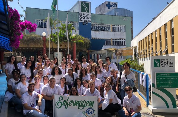 Alunos de Enfermagem realizam visita técnica ao Hospital Sofia Feldman