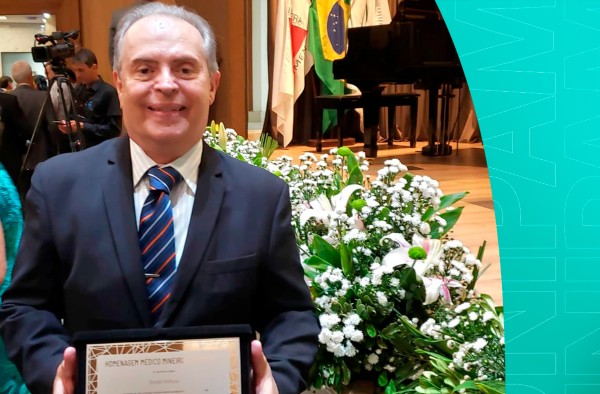 Professor do UNIPAM recebe homenagem “Médico Mineiro em Destaque”