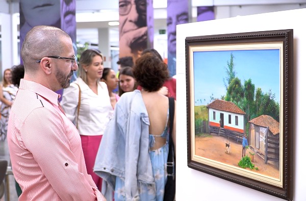 UNIPAM promove a abertura da exposição “Coletânea”