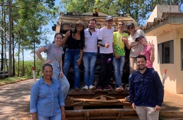 Alunos de Ciências Biológicas visitam Aterro Sanitário de Patos de Minas