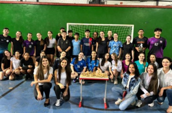 Alunas de Fisioterapia realizam palestra para atletas de Handebol em São Gotardo