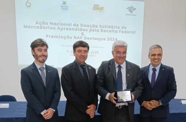Núcleo de Apoio Contábil e Fiscal do UNIPAM recebe premiação nacional
