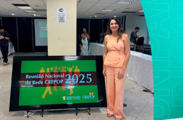 Professora e aluna do UNIPAM participam do 7º Congresso Brasileiro de Psicologia em Brasília