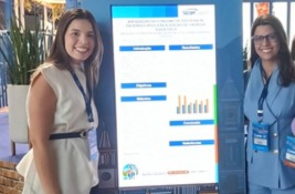 Professora e alunos de Nutrição conquistam premiação em Congresso Brasileiro de Cirurgia Bariátrica e Metabólica
